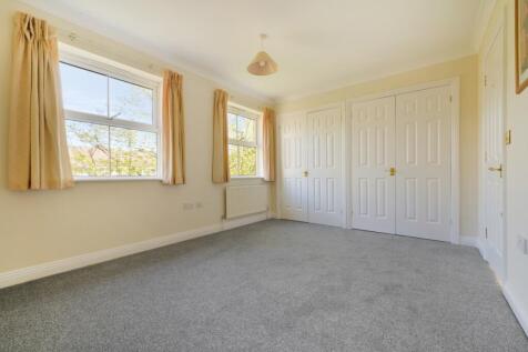 CHESTNUT PLACE