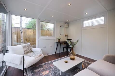 aaccd97d-5095-4b-...