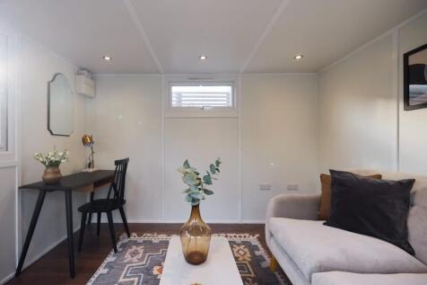 0198d009-ee28-4b-...