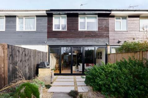 439a0bf4-94fd-41-...