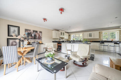 1374277-3-6903b26...