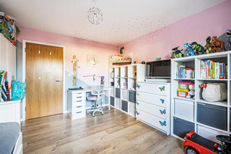 1381868-9-691b41c...