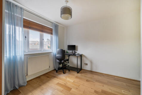 1393281-26-69428c...