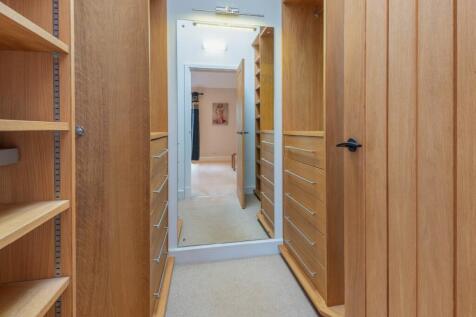 Bedroom One Ensuite