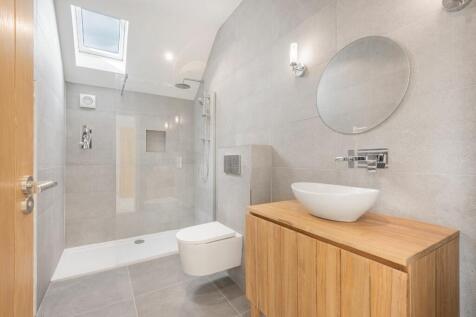 Bedroom Four En-Suite