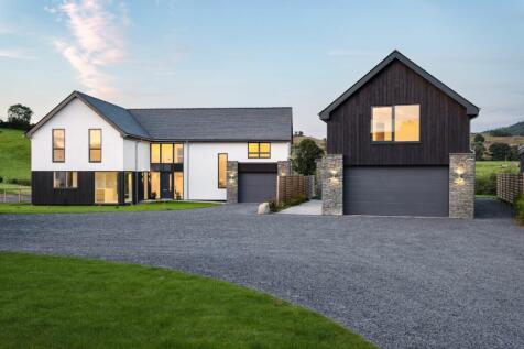 Shared driveway
