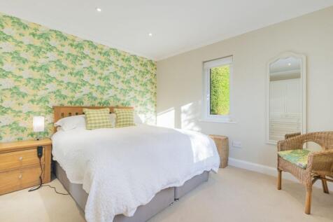Annexe - Bedroom One