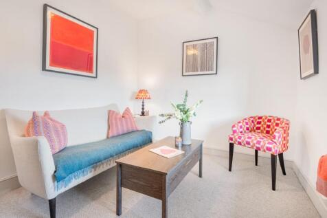 Bedroom Three/Snug