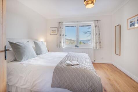 The Cottage - Bedroom One