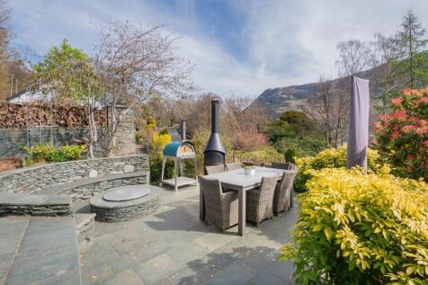 Garden seating area 