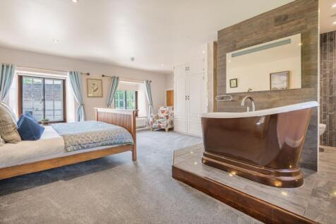 Main House - Master Bedroom