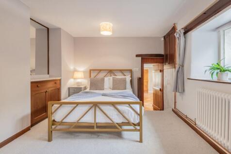Main House - Study/Bedroom Four