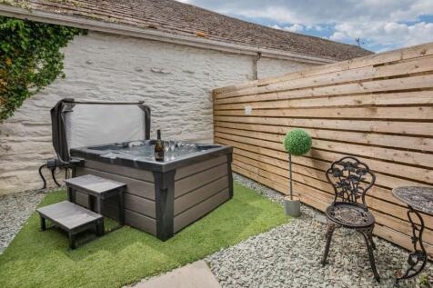 Stable Cottage - Garden