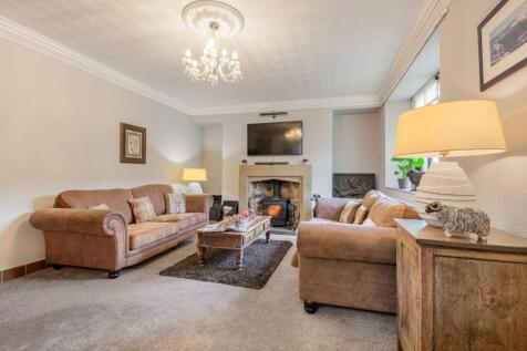 Sitting Room/Library