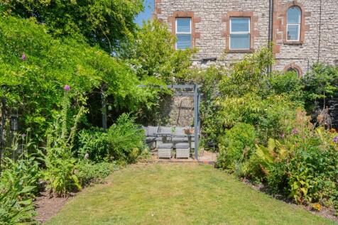 Side garden