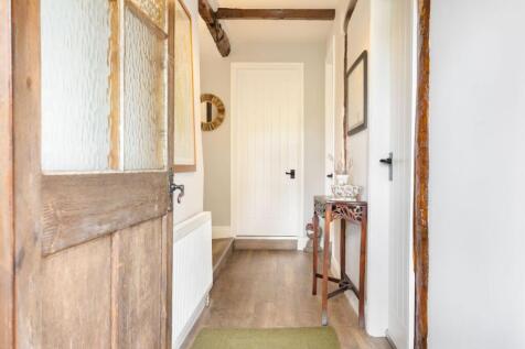 How Head Cottage Hallway