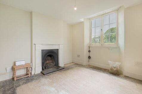 Lodge - Living Room