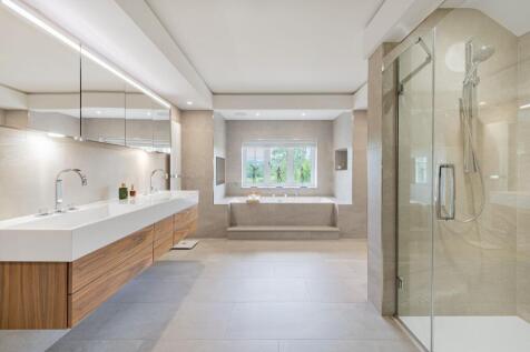 Master En-suite