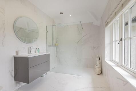 Bedroom Two - ensuite