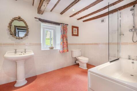 Upstairs Bathroom