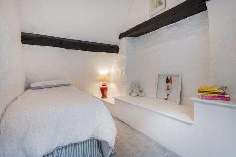 Bedroom six/den