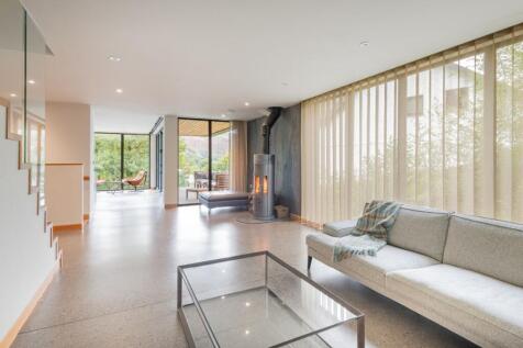 Open-plan Space