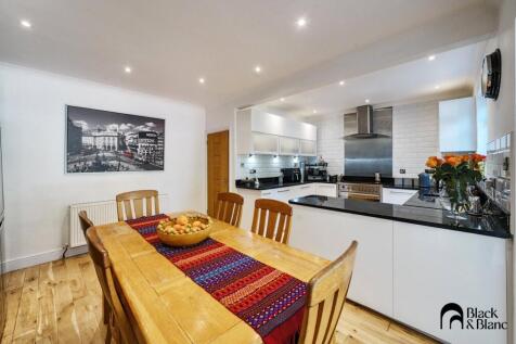 Kitchen/ Diner