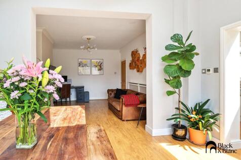 Living/ Dining Room