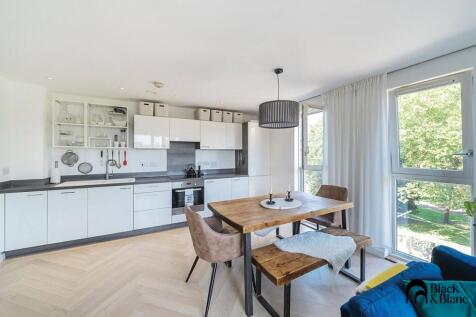 Reception/Kitchen