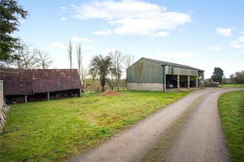Barns 3 and 4
