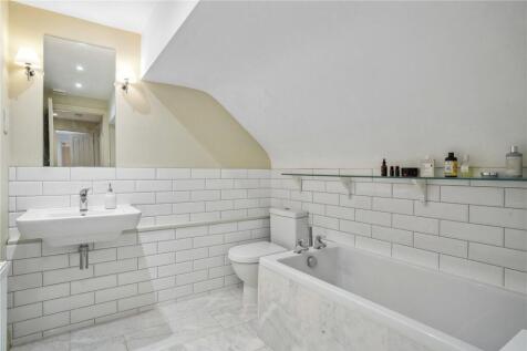 First Floor Bathroom