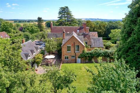 Luddington Manor