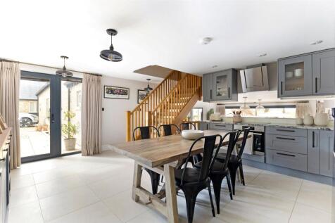 Kicthen/Dining Room