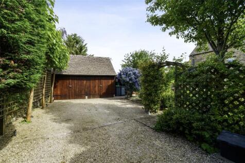 Garaging