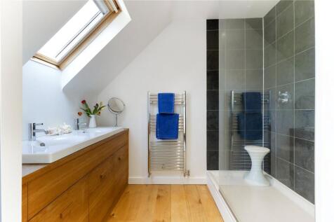 Bedroom 1 En Suite