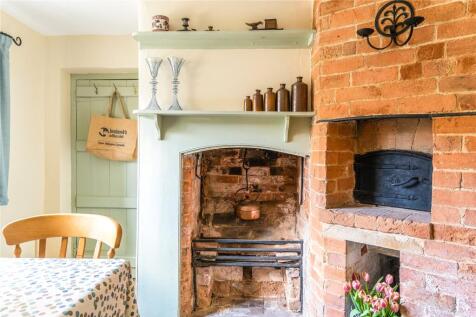 Cottage Kitchen