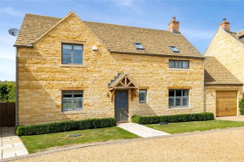 7 The Stables Front