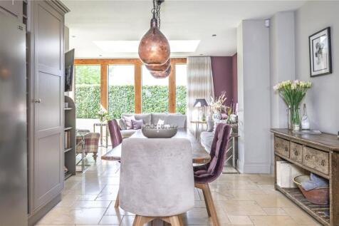 Kitchen/Family Room