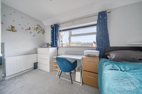 2d3e7b53-7f06-415...