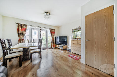 6a7035a7-e316-40f...