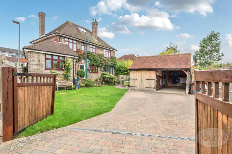 bbd67906-8d79-494...