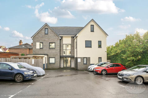 950b52e7-550c-4d3...