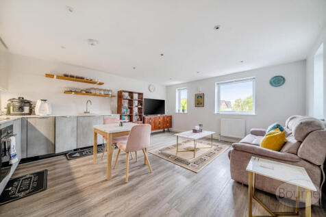 01b2b3d9-4ef6-441...