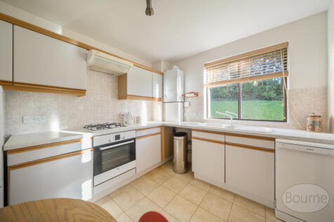 475898fe-a836-4de...