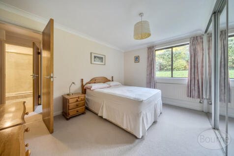 6f0b30cc-1161-43c...