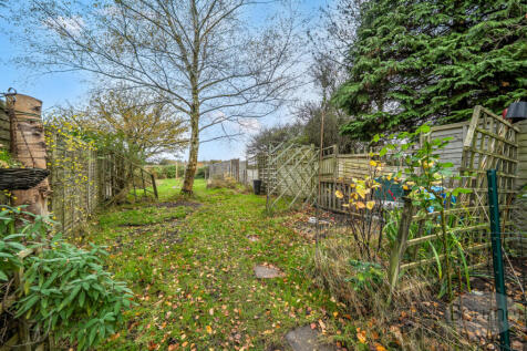 4a3c7302-7773-49b...