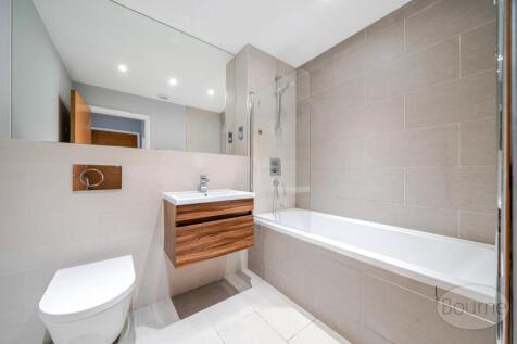 d1691282-8de5-498...