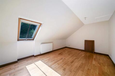Bedroom - Top Floor