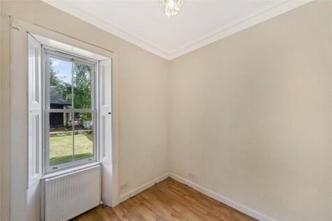 Lower Bedroom/Study