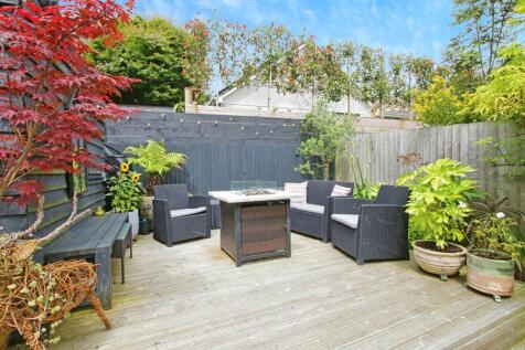 Rear Gardens